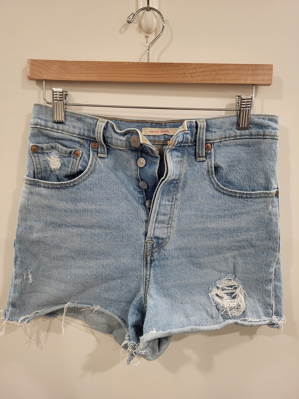 Levi's VTG Premium Light Blue Denim Ribcage High-Rise Shorts 27
